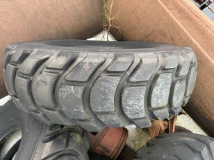 pneu pour grue mobile Michelin 16.00 R 25. 445/95 R25