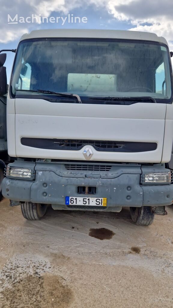 camion malaxeur Cifa  sur châssis Renault Kerax 370