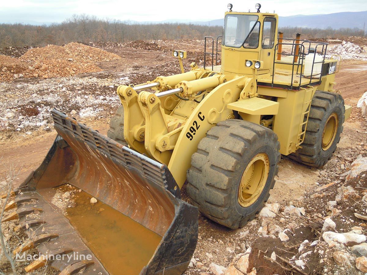 chargeuse sur pneus Caterpillar 992C