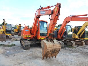 pelle sur chenilles Doosan DH80