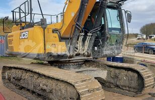 pelle sur chenilles JCB JS370LC