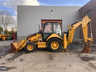 tractopelle Caterpillar 428E with hammer