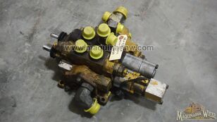 distributeur hydraulique 200-7827 pour tractopelle Caterpillar 420D