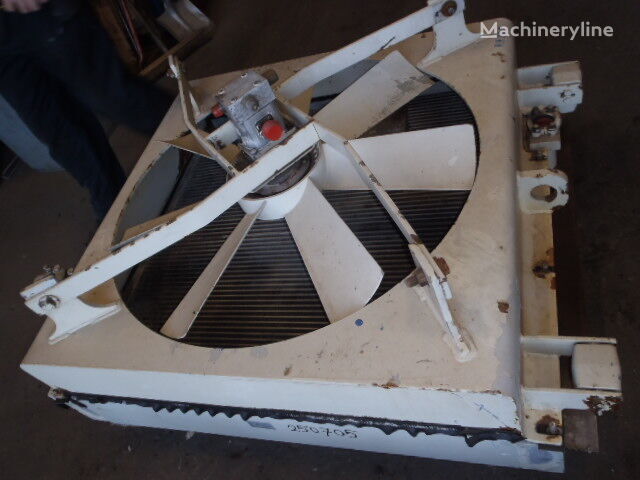 radiateur de refroidissement du moteur O&K RH30F pour excavateur O&K RH30F